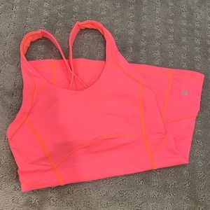 LULULEMON Workout Top With Built in Sports Bra